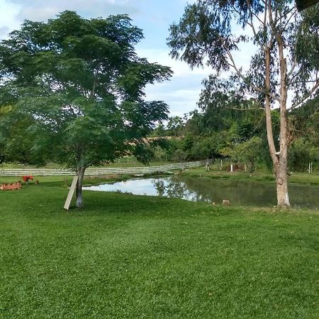 Casa Chacara Villa Luaran gambar